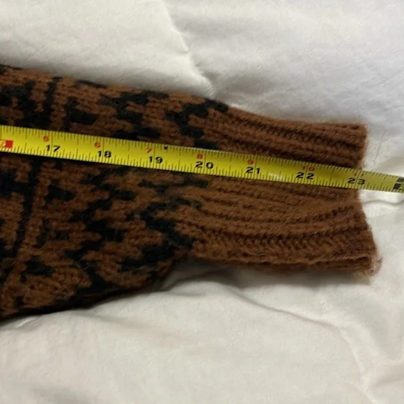 AERIE |Fair Isle | Aztec Pattern | Oversized Quarter Zip |Brown/Black |Size XS - Picture 12 of 16